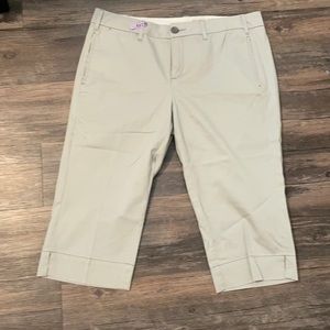 Paper Boy Capri Pants